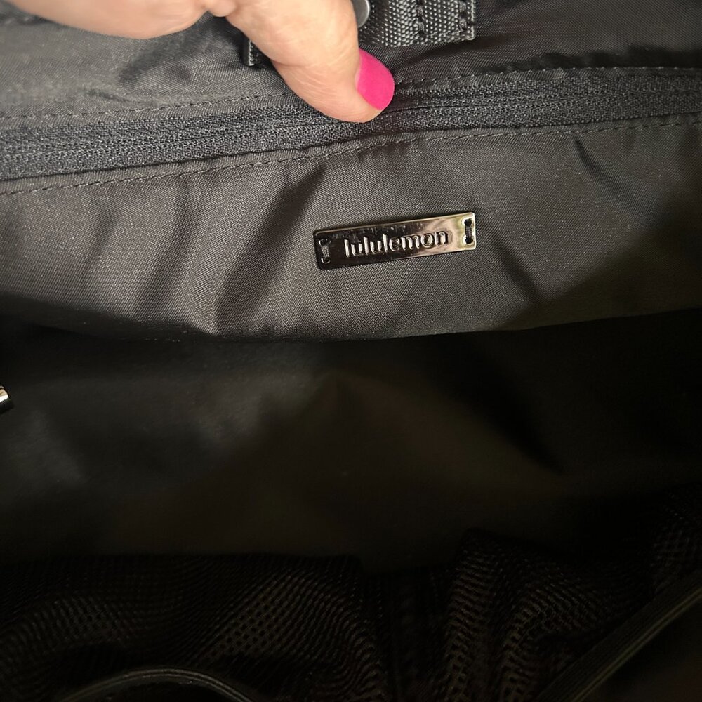 lululemon athletica go getter bag - Picture 8 of 14
